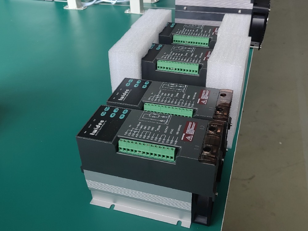 ����ͨ�������������Ż���ƹ����еĵ�Դ��������