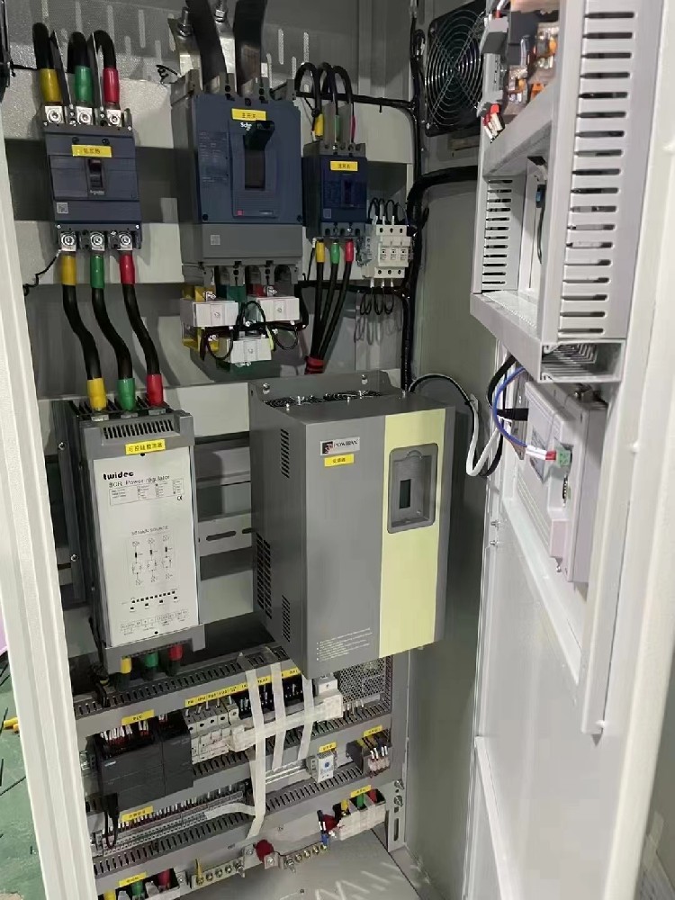 ���ڼ�Ъ�Թ����ĸ���������ѡ�����˵ĵ����������������ʹ��������